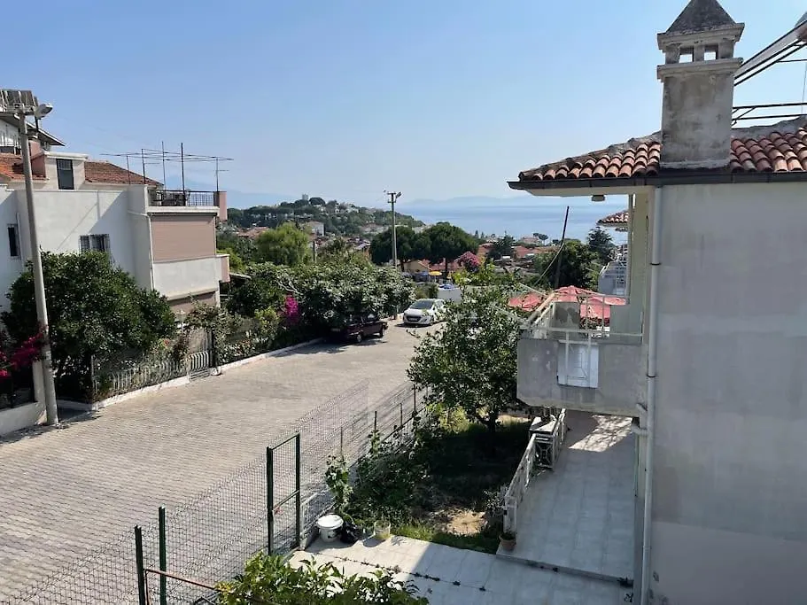 Merkezde Denize 5 Dakika Villa 쿠사다시
