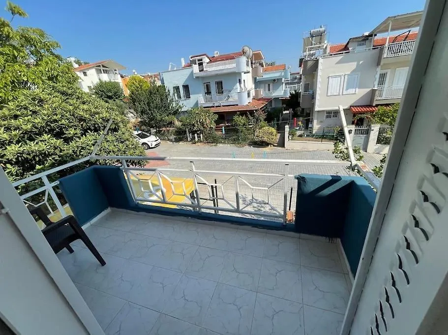 Merkezde Denize 5 Dakika Villa Kusadasi